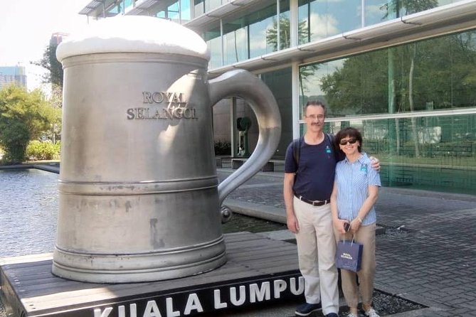 Private Full Day Kuala Lumpur City Tour with the Batu Caves - A practical first look at the Kuala Lumpur day