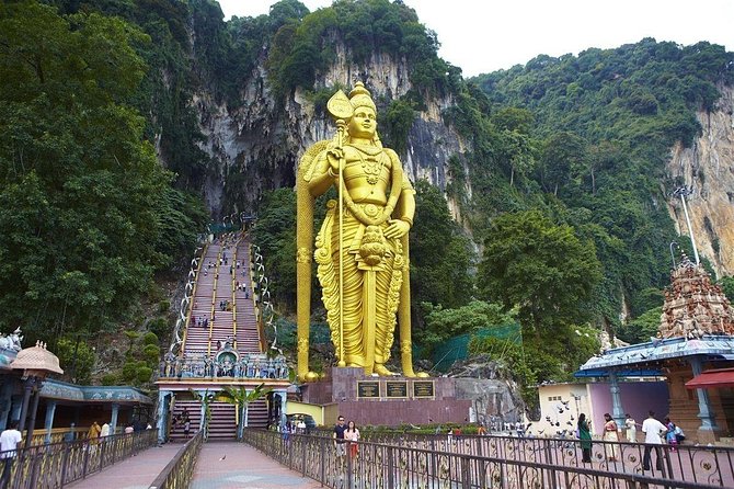Private Full Day Kuala Lumpur City Tour with the Batu Caves - The National Mosque and the old railway station