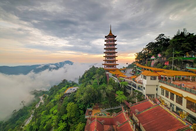 Private Genting Highlands & Batu Caves Trip with Cable Car Ticket - Why this pairing works so well