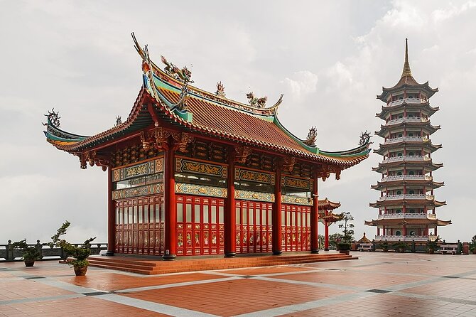 Private Genting Highlands & Batu Caves Trip with Cable Car Ticket - Awana SkyWay and the Premium Outlets