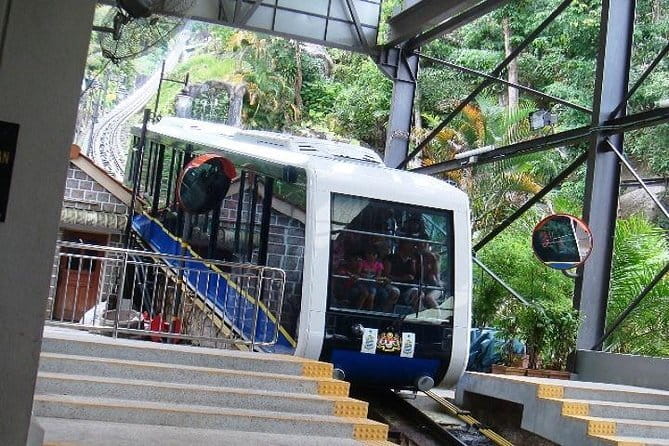 Private Half-Day Penang Hill and Kek Lok Si Temple Tour - Key points at a glance