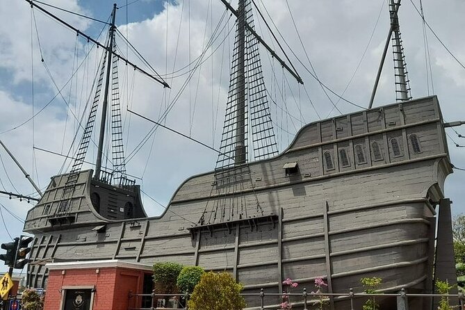 Private Malacca Day Tour from Kuala Lumpur - Jonker Street: food, shopping, and a change of pace