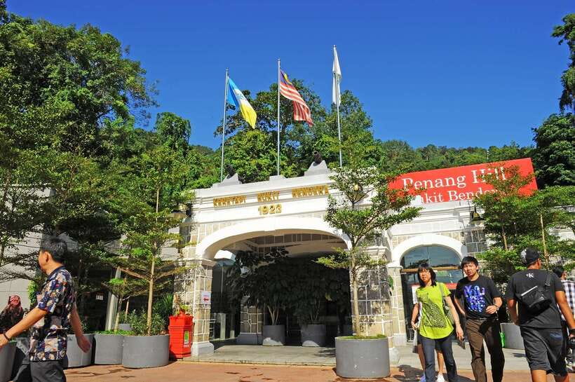 Private Penang City Tour with Kek Lok Si Temple - What to expect at Via Radicosa