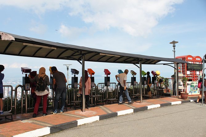 Private Penang Hill and Temple - Riding the Funicular to 821 Meters