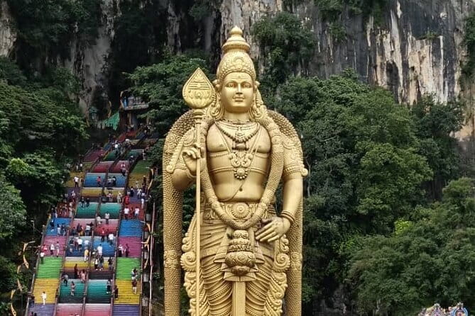Private Port Klang Cruise to Kuala Lumpur City Tour - Batu Caves and the first big photo stop