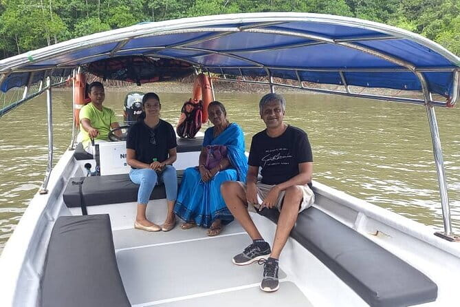 Private Tg Rhu Mangrove Forest Boat Tour With Lunch on A Floating Restaurant - Lunch at a Floating Restaurant