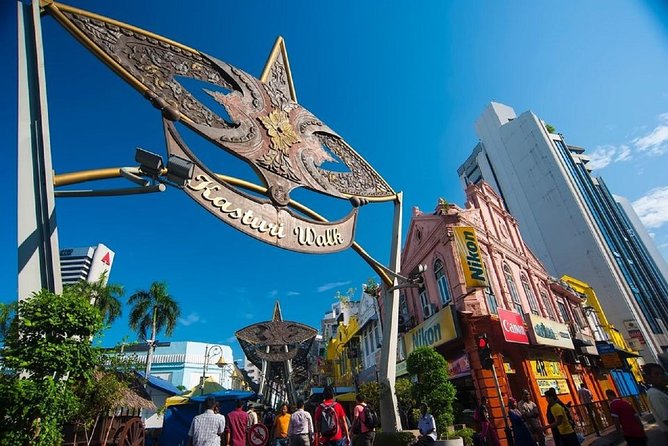 Private Tour: Half-Day Shopping and Market Exploration in Kuala Lumpur - Chinatown: bargain hunting and street food