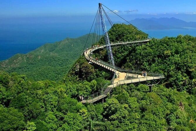 Private Tour In Langkawi With Sky Bridge And Langkawi Cable Car - The timing problem: half-day on paper, longer in practice