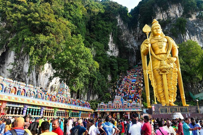Private Tour Kuala Lumpur with Petronas Twin Towers Observation Deck & Batu Cave - Petronas Twin Towers and the Skybridge view