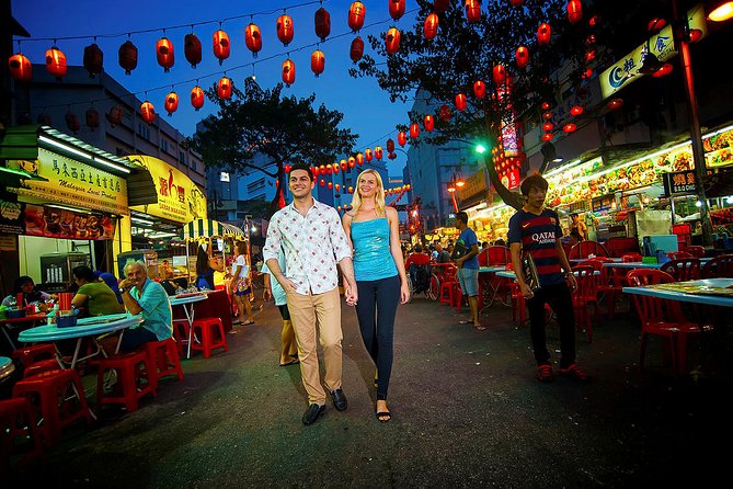 Private Tour : "Lepak-Lepak" at Local Night Market & Mamak Stall - What the best guides add