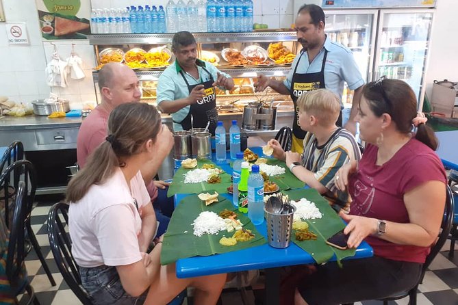 Private Tour : "Lepak-Lepak" at Local Night Market & Mamak Stall - Jalan Alor after the heat fades
