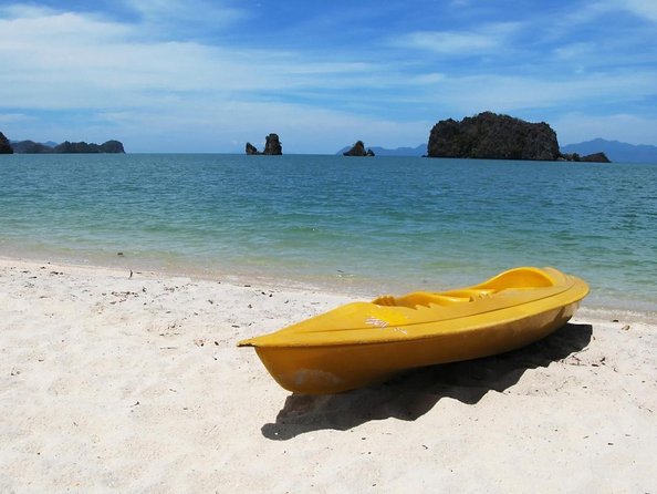 Private Tour to Langkawi Cable Car & Tanjung Rhu Beach - Key things to know before booking