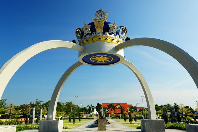 Private Transfer : Johor Bharu (JB) to Kuala Lumpur (KL) - A practical way to cross Malaysia
