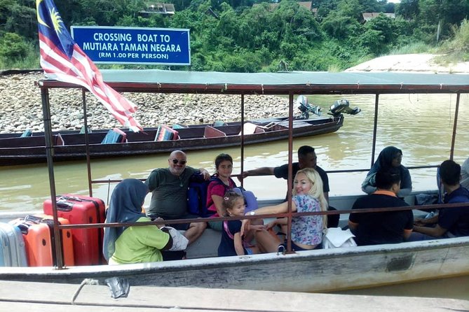 Private Transfer to Taman Negara from Kuala Lumpur - From Kuala Lumpur Streets to the Taman Negara Gateway