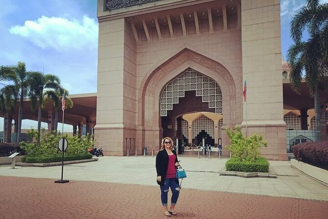Putrajaya City Tour From Kuala Lumpur - The Optional Cruise at Kelab Tasik Putrajaya