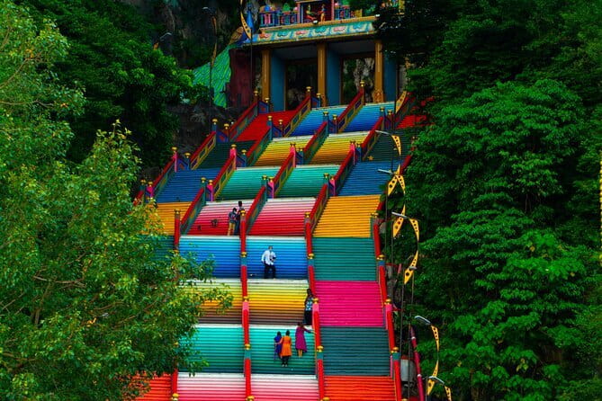 Putrajaya Tour From Kuala Lumpur Includes Batu Caves - Seri Wawasan Bridge and Putrajaya Lake