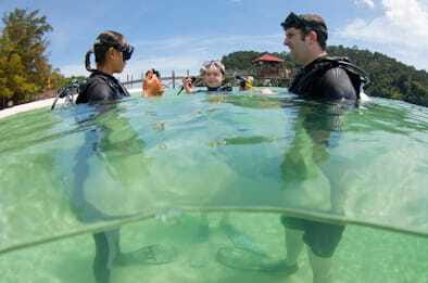 RAID Try-Dive in Kota Kinabalu, Sabah - Reaching the islands from central Kota Kinabalu