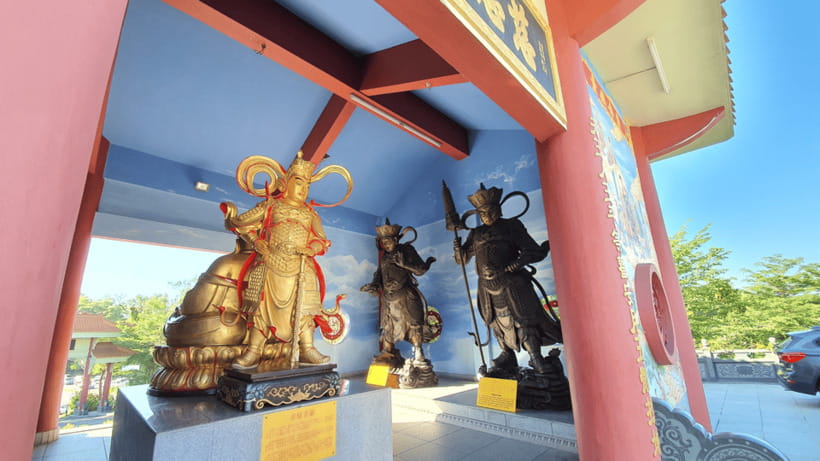 Sabah : Kota Kinabalu City Tour - Filipino Handicraft Market and the shopping stops