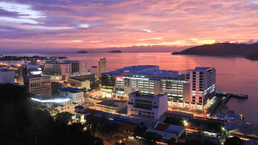 Sabah : Kota Kinabalu City Tour - The Art Attic and the risk of a closed attraction