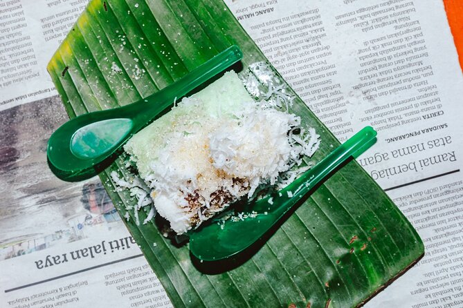 Sambal Streets Kuala Lumpur Food Tour with 15+ Tastings - The guides make the difference