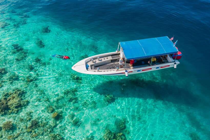 Semporna: Explore 3 Islands Tour Snorkel or Dive & Lunch - Timba Timba: the first water stop