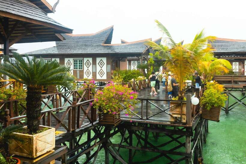Semporna: Mabul and Kapalai Trip in Snorkel or Dive & Lunch - Boat time, comfort, and the practical rhythm