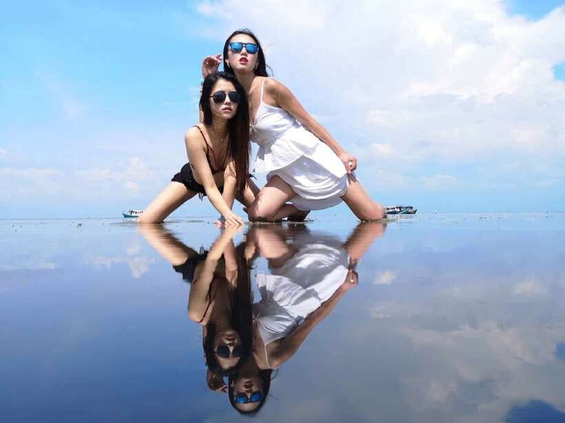 Sky Mirror - Kuala Selangor and Sekinchan Paddy Field Tour - Sasaran Beach and the tide-made Sky Mirror
