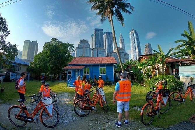 The Best of Kuala Lumpur Classic - Sin Sze Si Ya Temple and a living place of worship