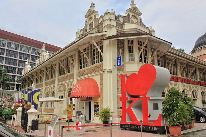 Transit Tour Private Tour (Ex Port Klang Cruise Centre/KLIA 1 &2) - Royal sights, Parliament, and Lake Garden