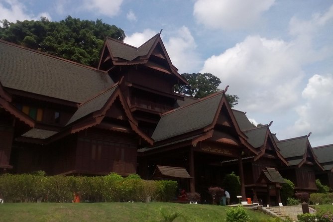 Treasures Of The Far East-Malacca, Museum, Trishaw Ride(Private) - What makes this Malacca trip worth your day